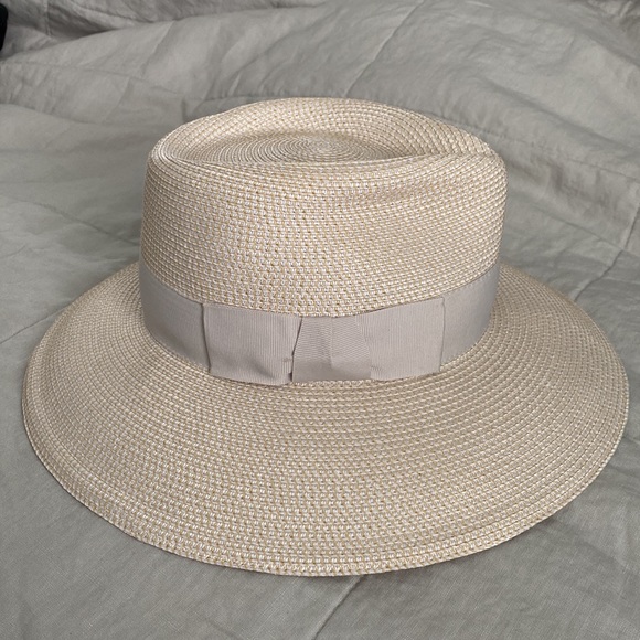 Phoenix Fedora Hat in Cream - Picture 7 of 9